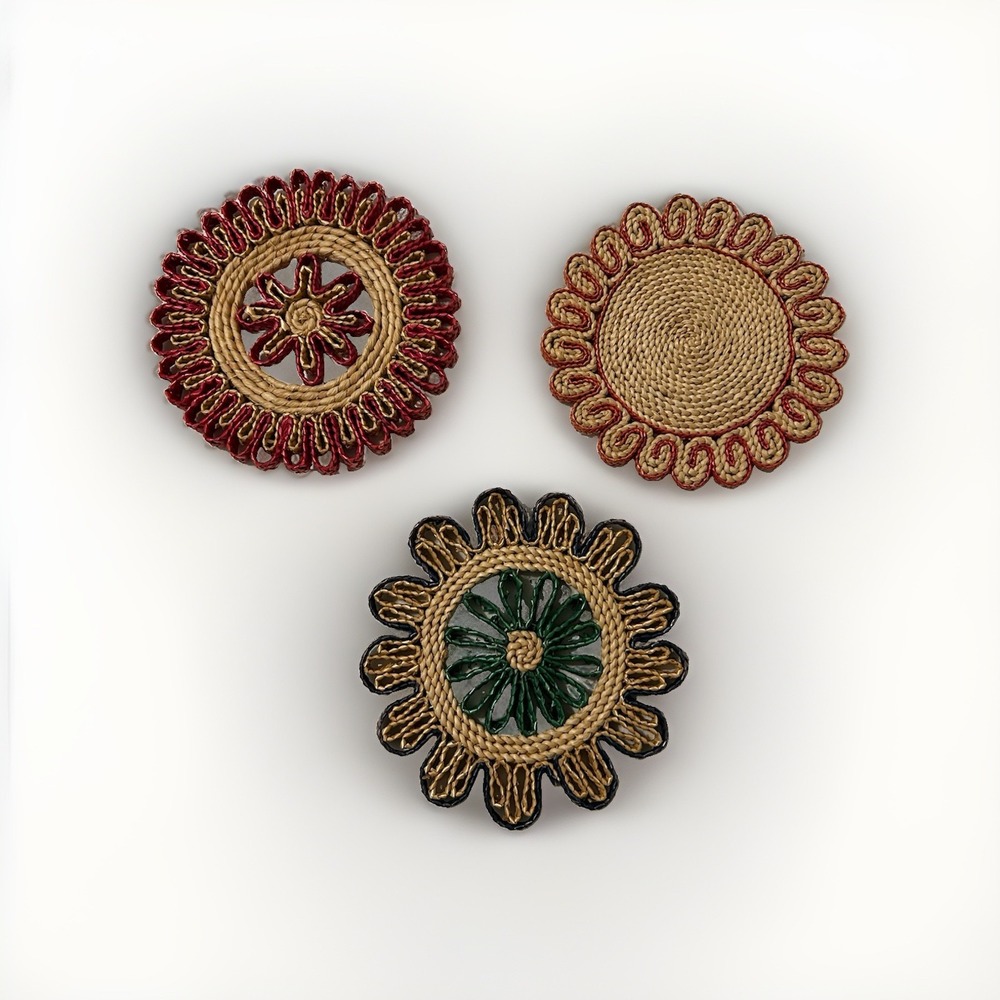 Vintage Trivets Woven Rattan Wicker Straw Colorful BOHO Wall Deco Hot Pads Set 3